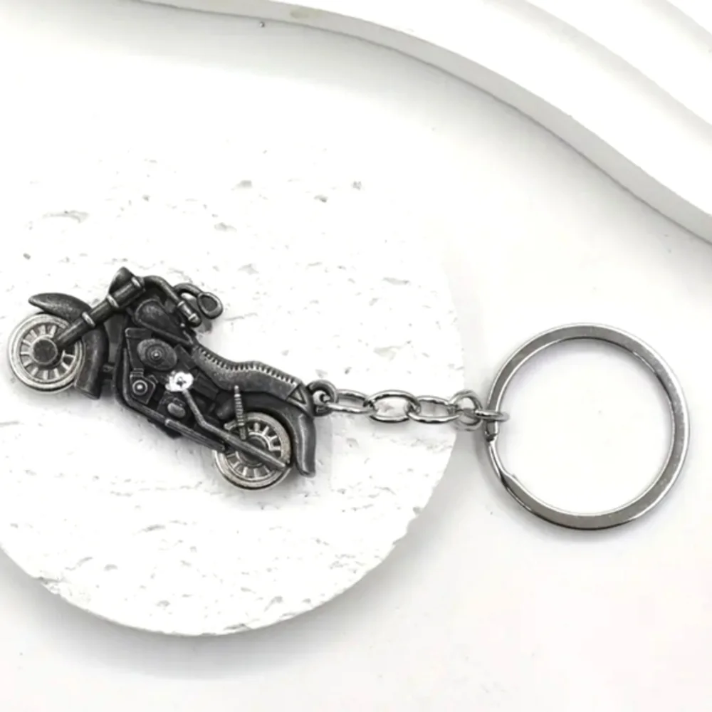 Metal Motorcycle Charm Keychain NWT‎